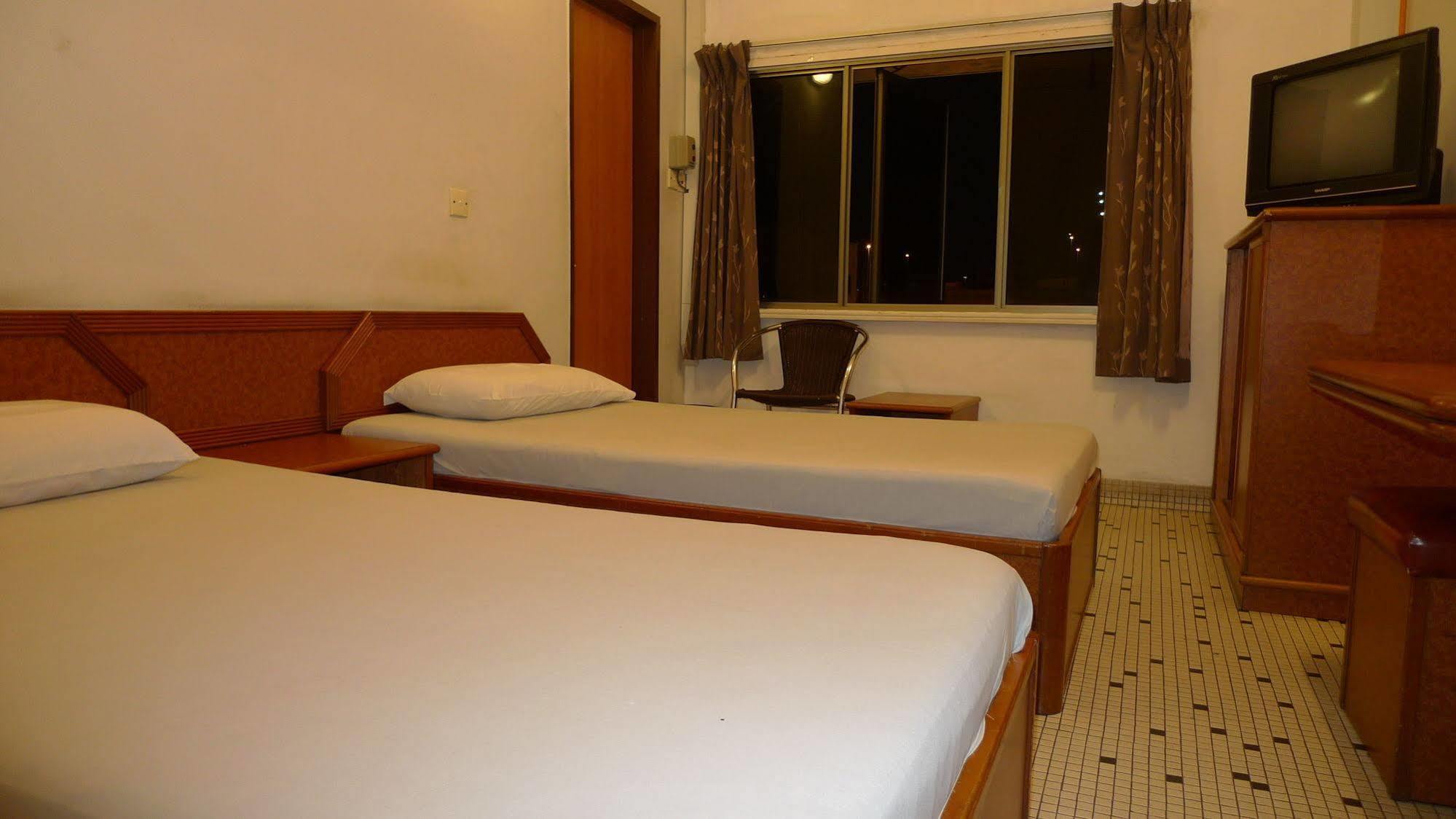 Hotel J.B. Johor Bahru Buitenkant foto